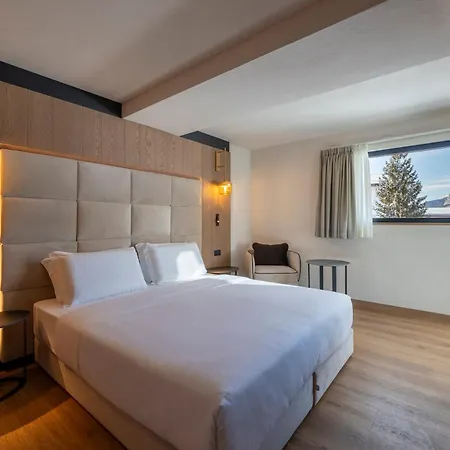 Hotel Nordik 4*