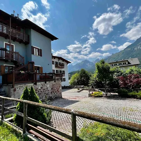 Appartamento Bilocale Ai Piedi Delle Dolomiti *