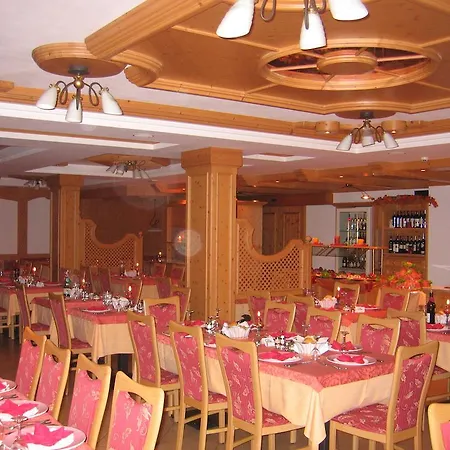Hotel Dolomiti Olimpia 3*
