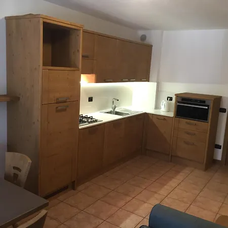 Aparthotel Cima Tosa 3*