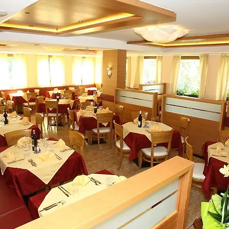 Alphotel Milano Hotel 3*