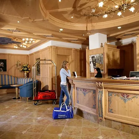 Hotel Garni La Roccia