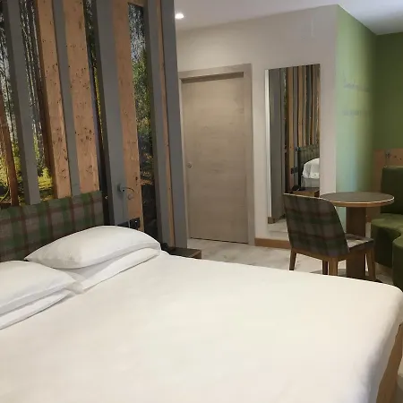 Paganella Hotel *