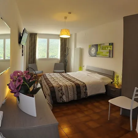 Piancastello 3*