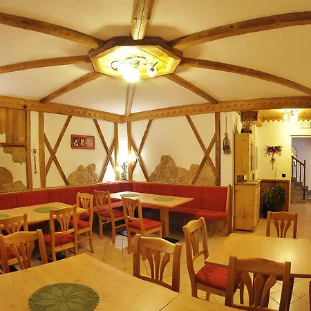 Hotel Piancastello 3*