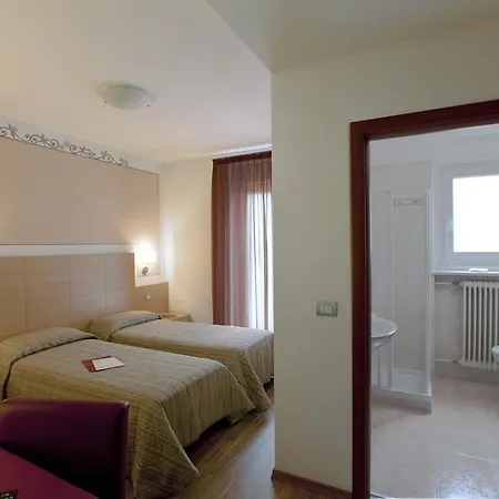 Alphotel Milano Andalo