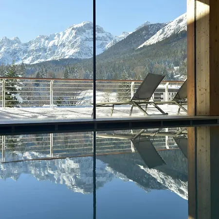 Dolomites 4*