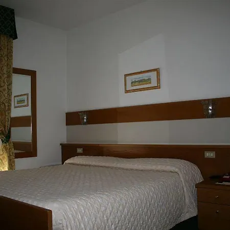 Hotel Dolomites