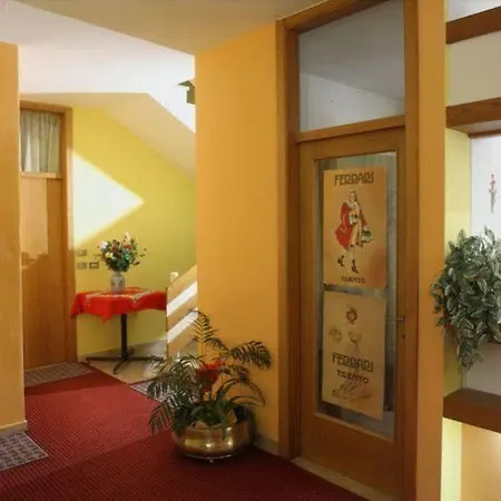 Aparthotel Viola Andalo