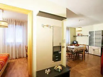 Viola Aparthotel *