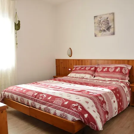 Osti Sansoni Mariarosa Apartment