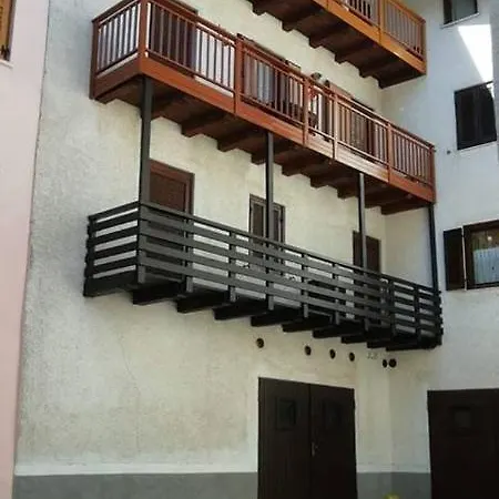 A Casa Di Monica Apartment *