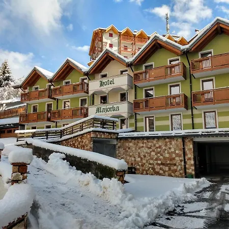 Hotel Majorka 3*